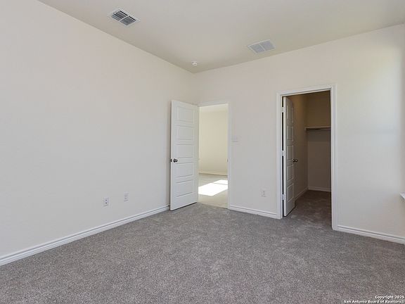 5th image of 4751 Pico Pico St