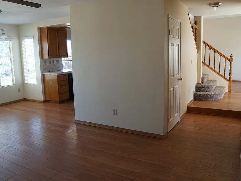 29787 Dawncrest Cir — Photo 5