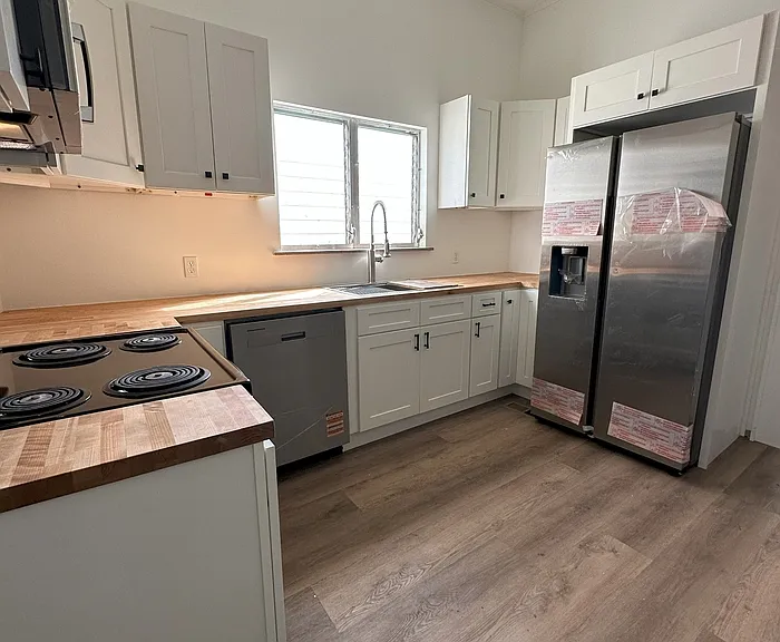 2634 Barton St — Photo 18