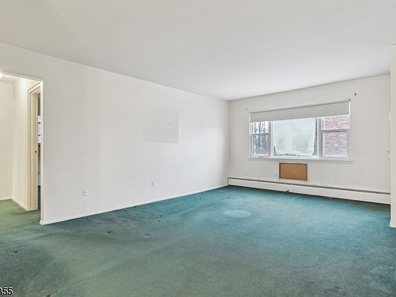4th image of 43 Conforti Ave APT 71