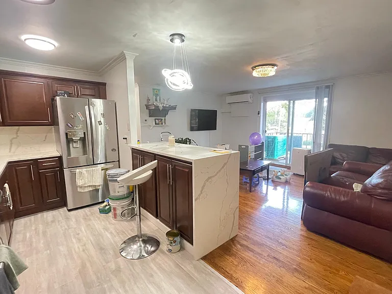 287 Commercial St #32 — Photo 3