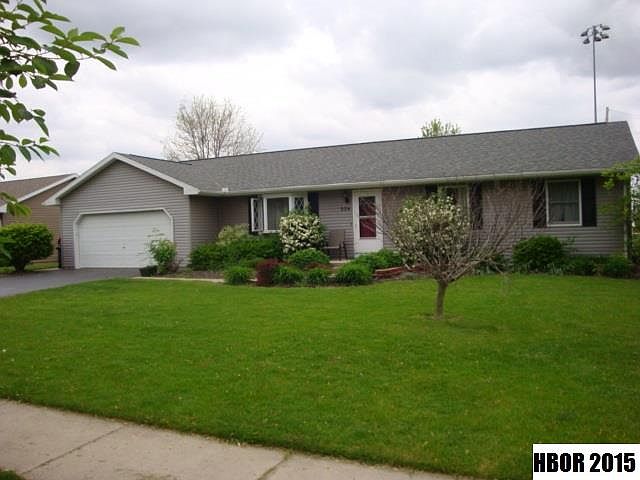 1st image of 324 Hillshafer Dr