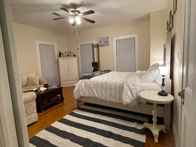 3409 Avenue L — Photo 10