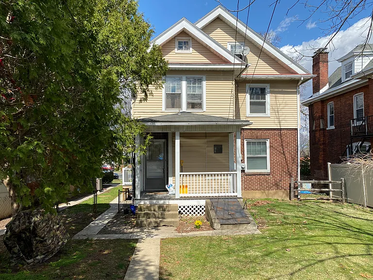 1107 W Broad St #2 — Photo 28