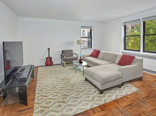 303 E 37th St APT 5-B, New York, NY