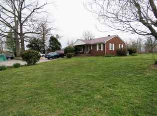 842 Tower Hill Rd SW, Livingston, TN 38570