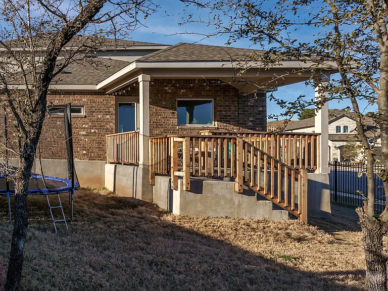 8200 Prairie Rye Dr — Photo 20