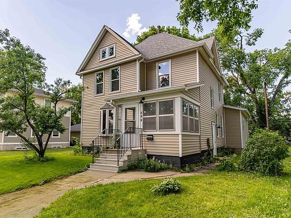 3rd image of 411 Saxon St