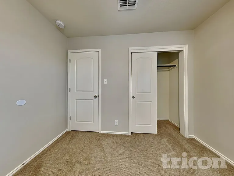 240 Dragon Ridge Rd — Photo 12