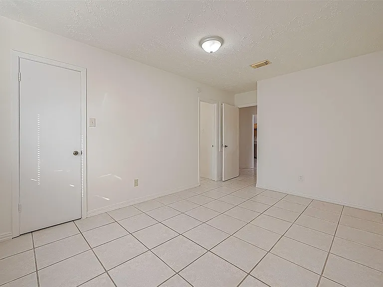 3806 Embarcadero Dr — Photo 22