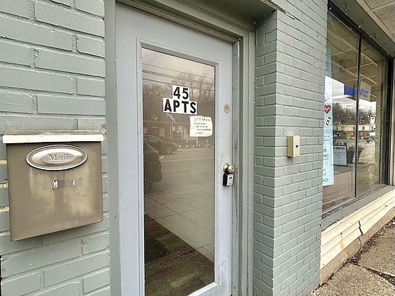 2nd image of 45 S Miami Ave