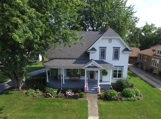 236 W Oakley Ave, Lowell, IN 46356 | Zillow