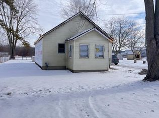 2681 S Center Rd, Saginaw, MI 48609