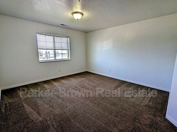 4th image of 1656 W Westbury Way #I