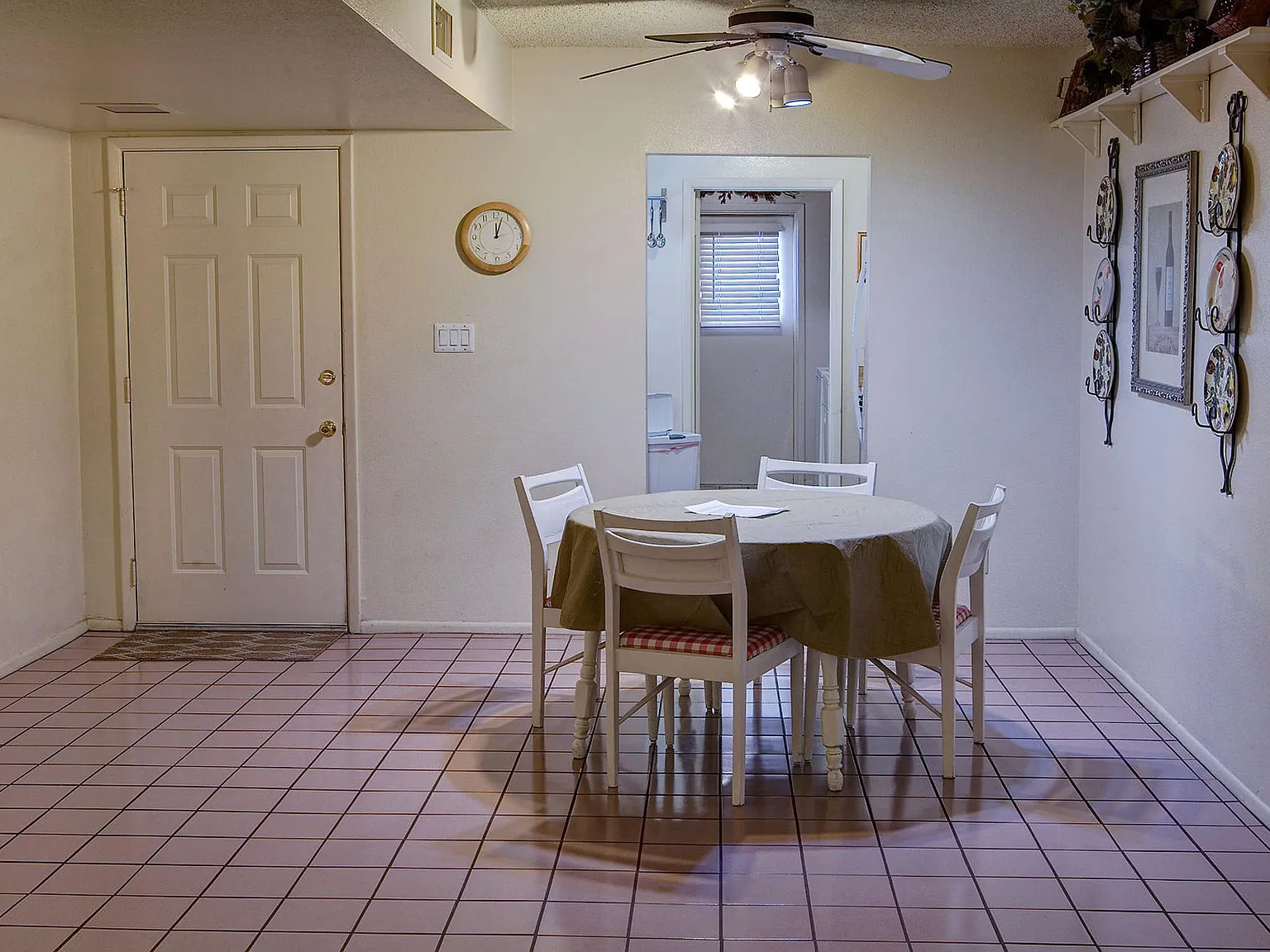 2 bed, 1.0 bath, 1146 sqft, $2,250 — Photo 4