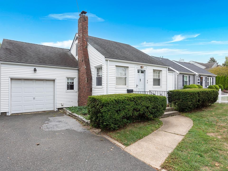 90 Wyckoff Rd, Eatontown, NJ 07724 Zillow