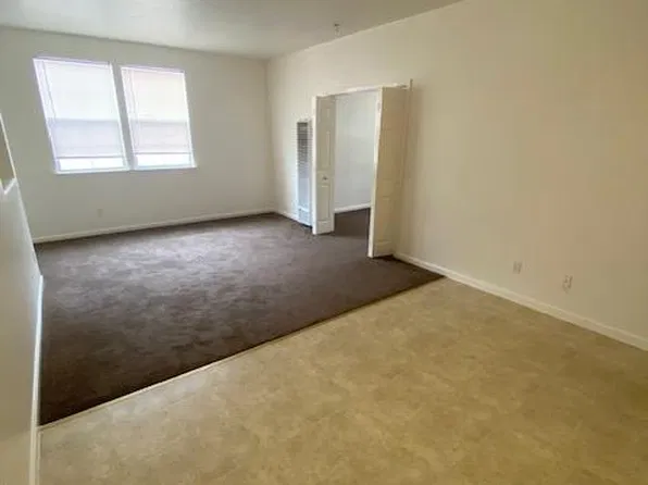 4077 Louis Krohn Dr, Santa Rosa, CA 95407