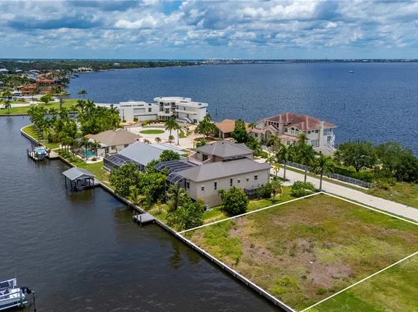 238 George Rd SE #266, Pt Charlotte, FL 33952