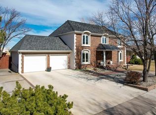 203 W 38th St, Hays, KS 67601