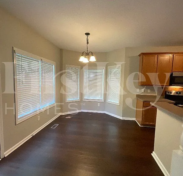 5335 Rutland Ct — Photo 5