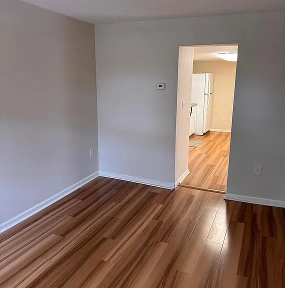 17 West St — Photo 3