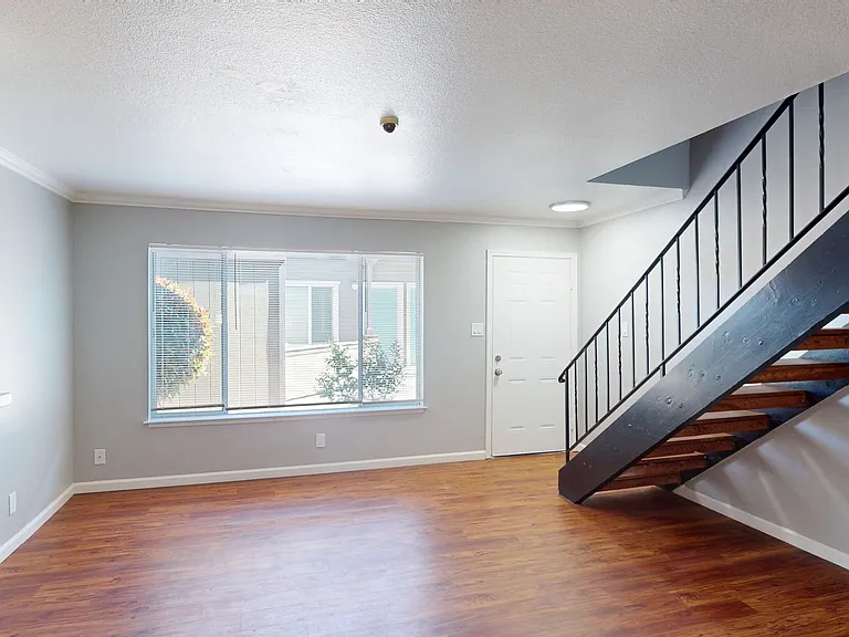 Woodcreek Apartments — Photo 16