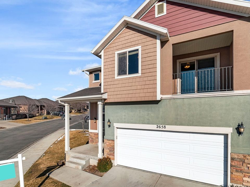 1st image of 2658 N Cypress Way