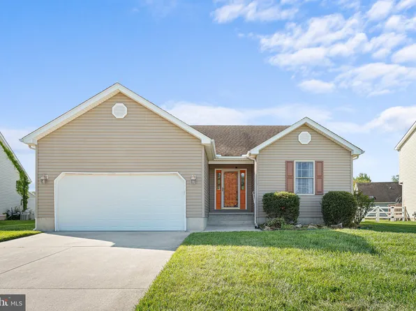 99 Burchneal Ct, Felton, DE 19943