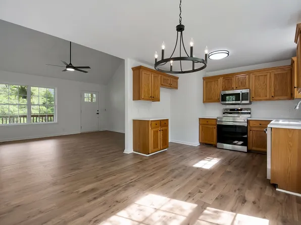 9122 Austin Ln, Lyles, TN 37098