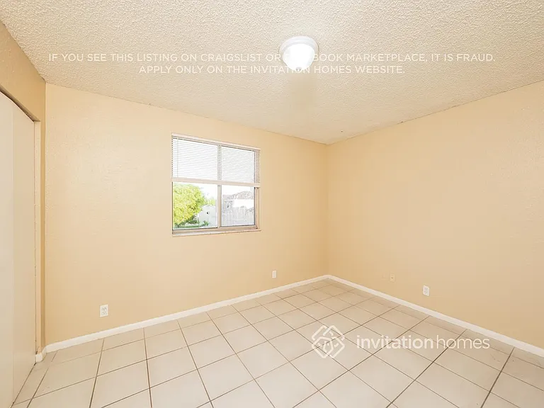 9897 Moss Pond Dr — Photo 12