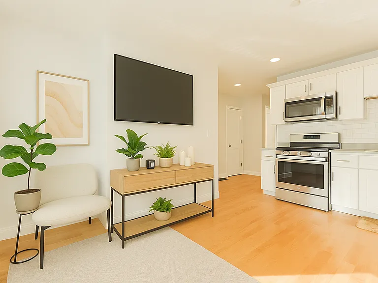 375 Dorchester St #1 — Photo 2