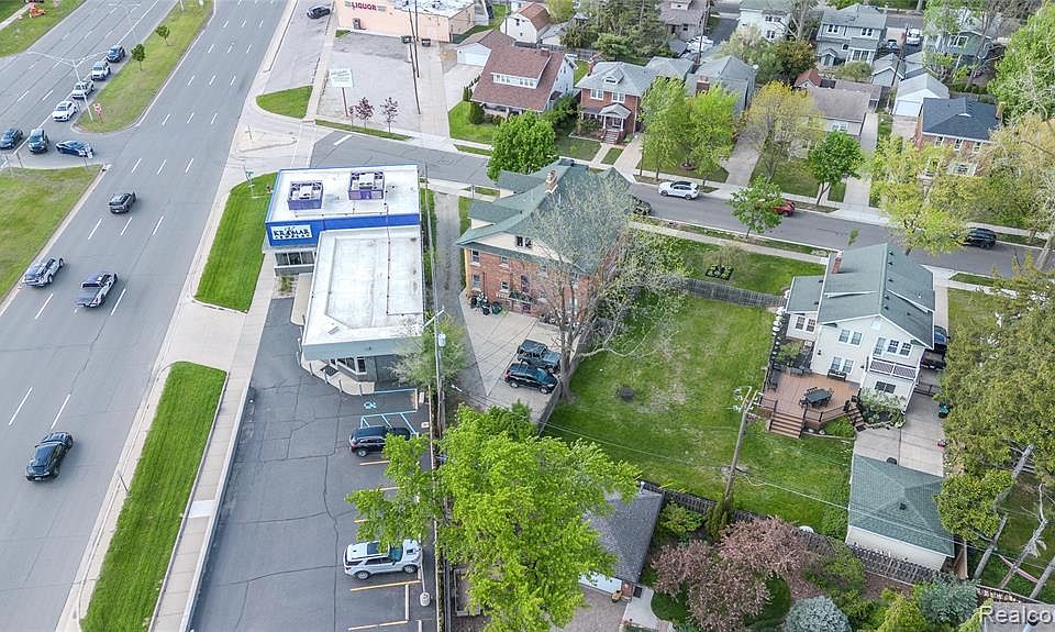 605 W Hudson Ave, photo 21