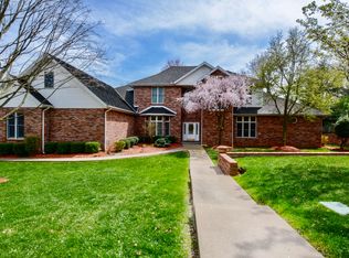 811 Hampton Place Rd, Monett, MO 65708