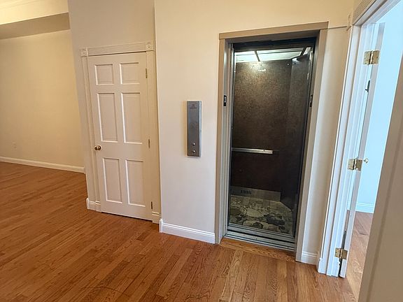5th image of 50 Temple Pl #3B