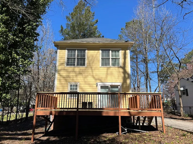 2506 Godfrey Dr NW — Photo 2