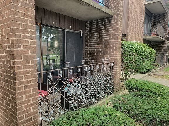 2nd image of 12825 S Kenneth Ave APT D2