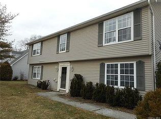 37 Hawk Ln, Poughkeepsie, NY 12601