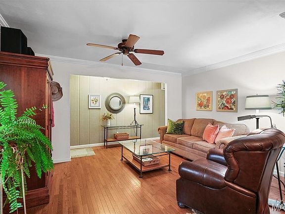 4th image of 114 Carol Dr