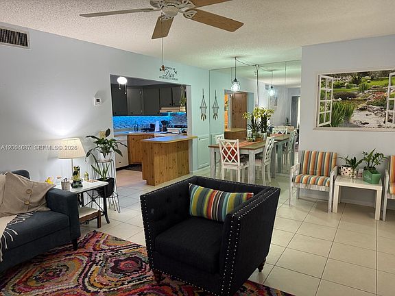 2nd image of 208 Pine Hov Cir APT A-2