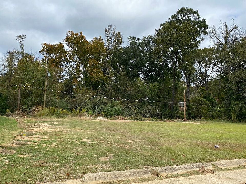 1st image of 1462 Park Dr