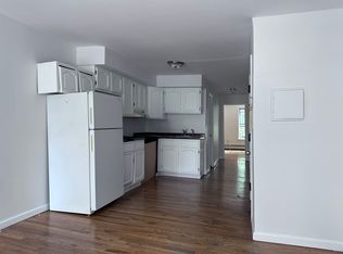 612 2nd St #4, Hoboken, NJ 07030