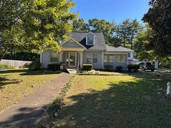 308 Lind St, McMinnville, TN 37110