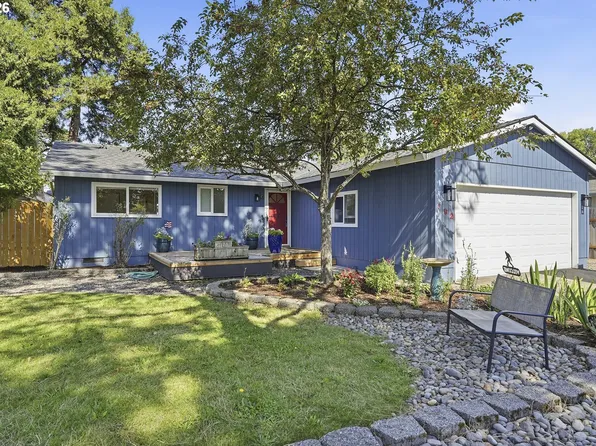 792 SE Cedar St, Dundee, OR 97115