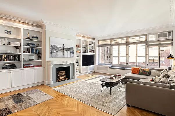 1st image of 12 E 87th St APT 6B