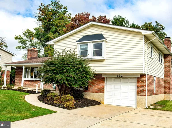 122 E Padonia Rd, Timonium, MD 21093