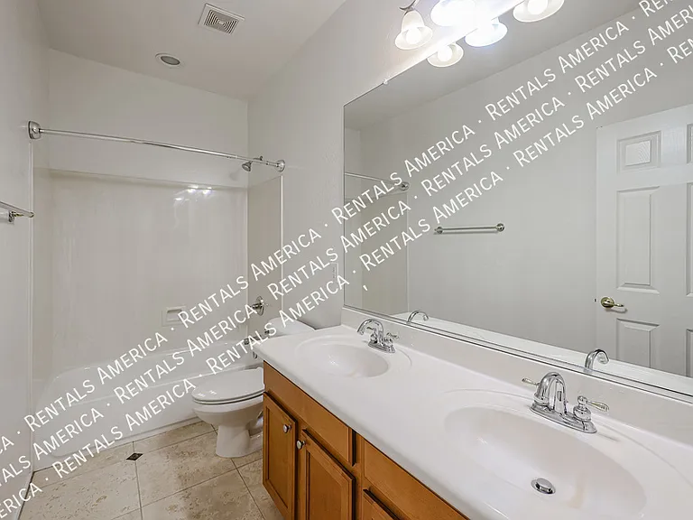 3117 W Espartero Way — Photo 22