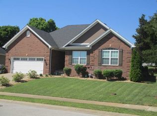 328 Moultrie Dr, Bowling Green, KY 42103