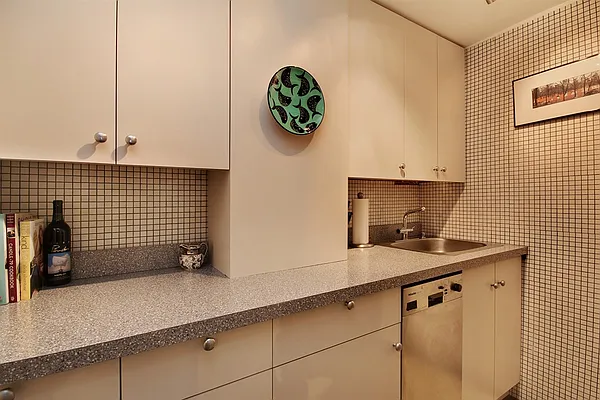 Sold by Corcoran | media 18