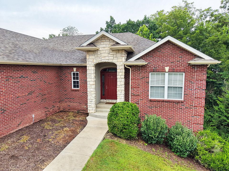 1st image of 3905 Deerfoot Way