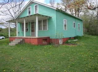 10833 Midland Trl W, Crawley, WV 24931